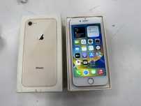 Продам iphone 8 64gb розовий все працює