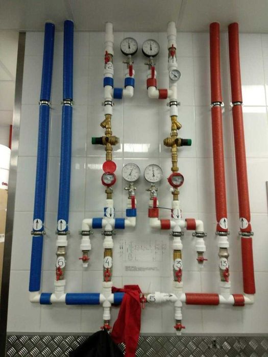 Сантехнік терміново, ремонт унітаза змішувача прочистка каналізації.