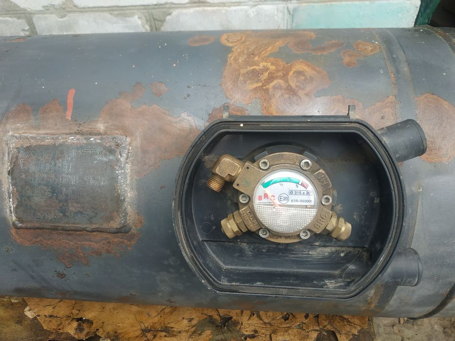 Продам баллон ГБО на 100л