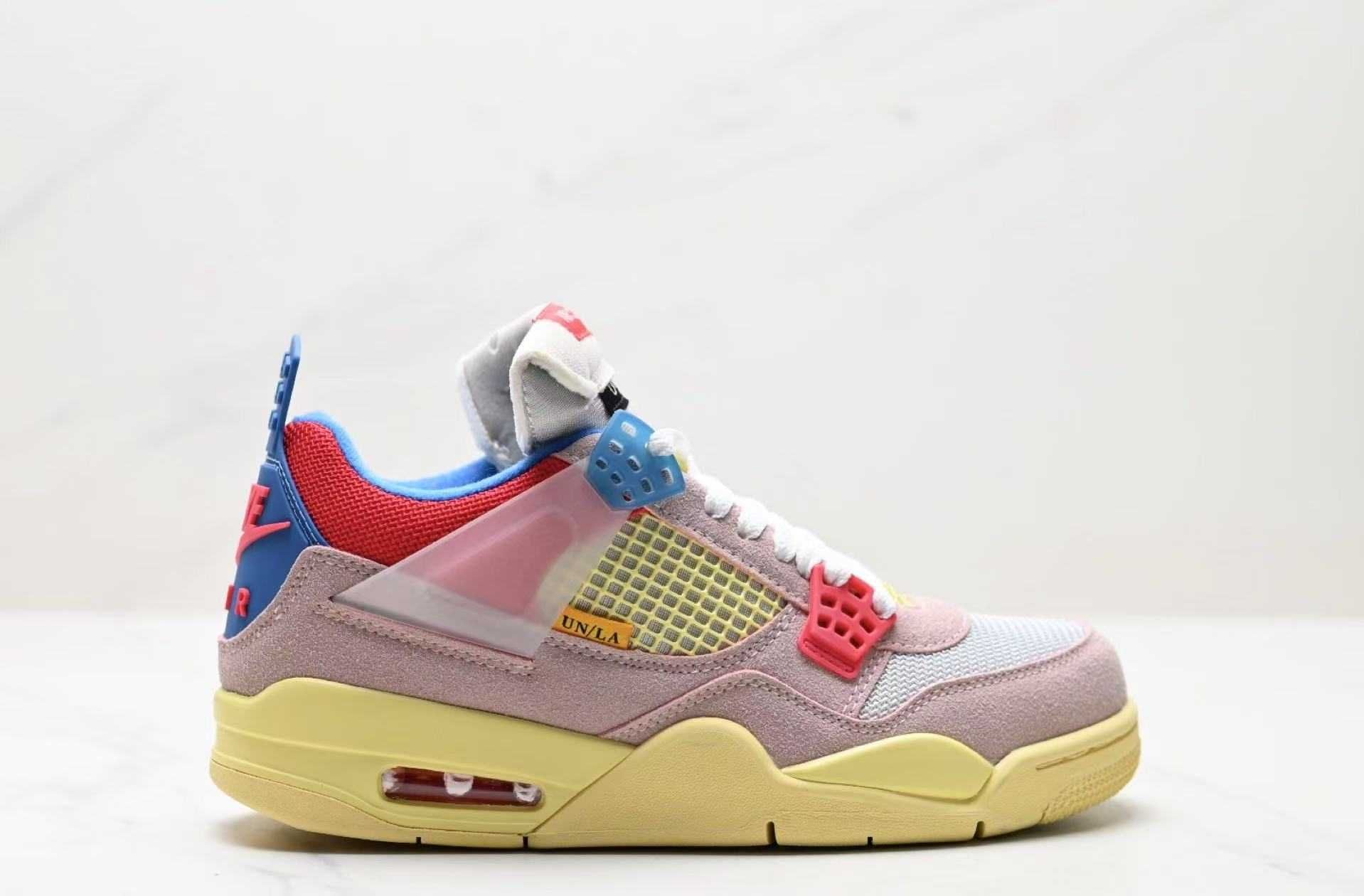 Jordan 4 RetroUnion Guava Ice R.40