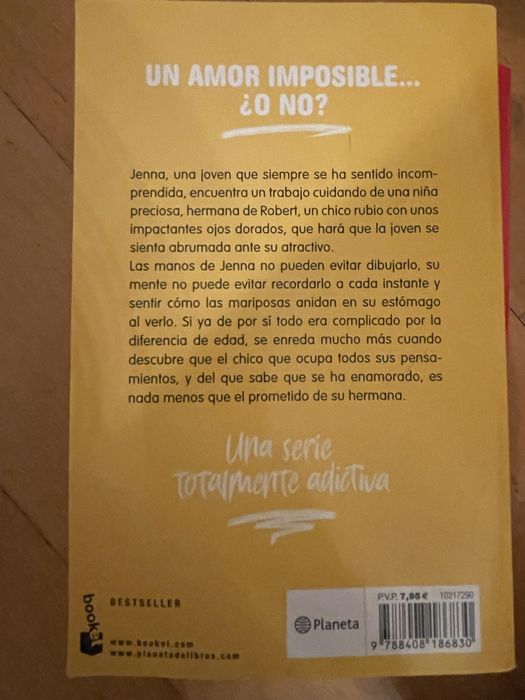 Livro bolso em 2 mao