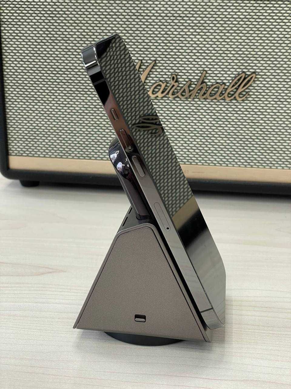 Б/У iPhone 12 Pro Max 256GB Graphite - Розтермінування