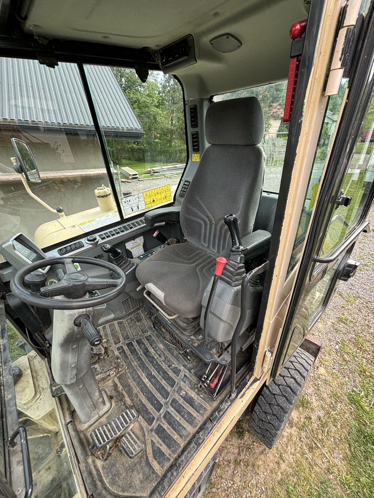 Bobcat E55W Koparka