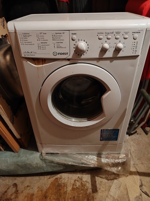 Pralka Indesit Slim IWSC 51052 W całości Na części