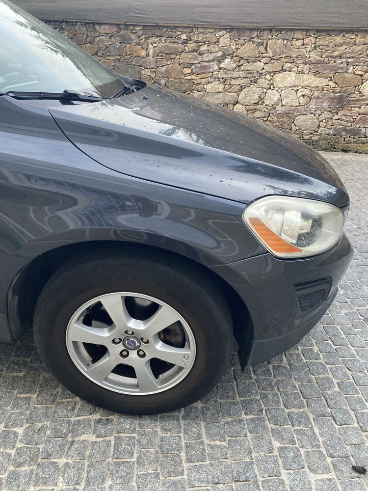 Volvo XC60 drive