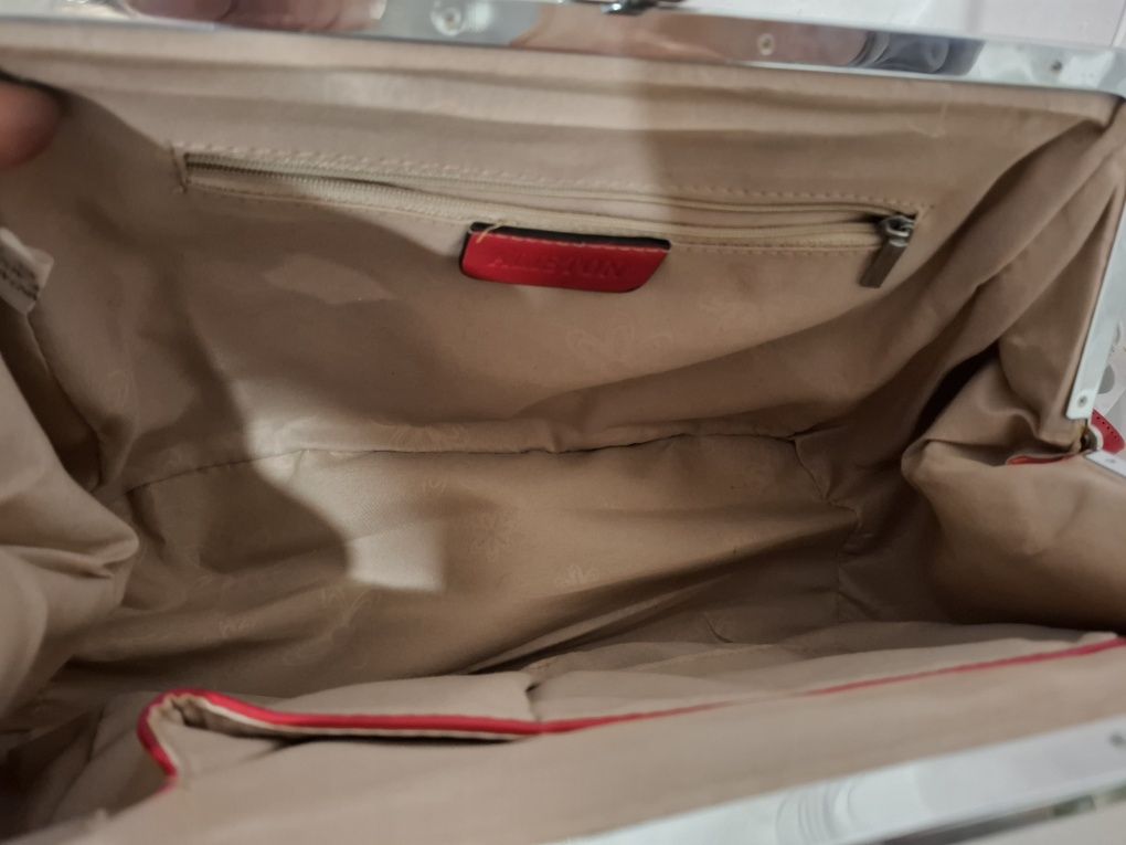 Torebka Aliston A 316 Red, długi pasek, podwójne dno