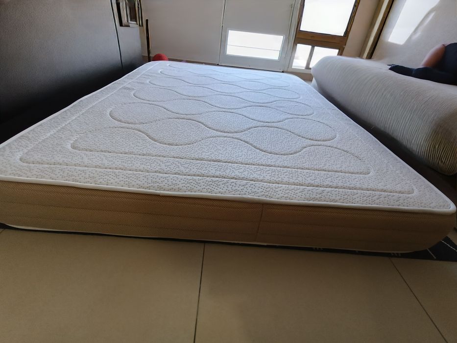 Colchão 140x190cm, em Viscoelástico - Maxcolchon