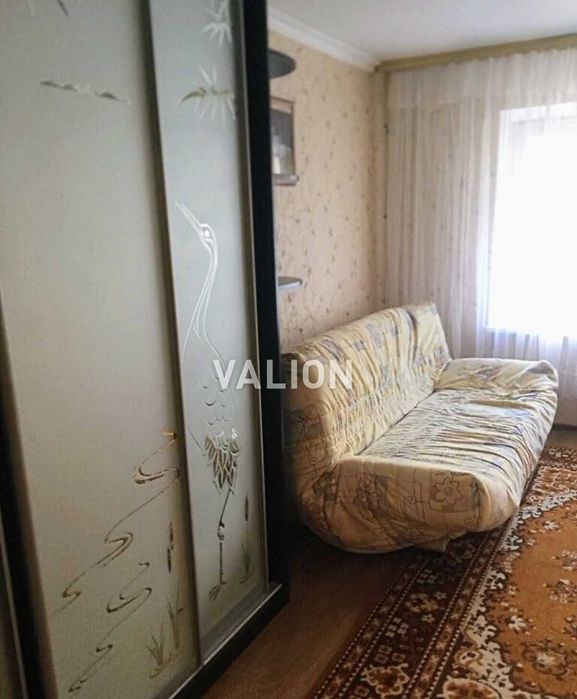 Продаж 2-кімн. квартири євроремонт, вул. Ревуцького, метро Харківська