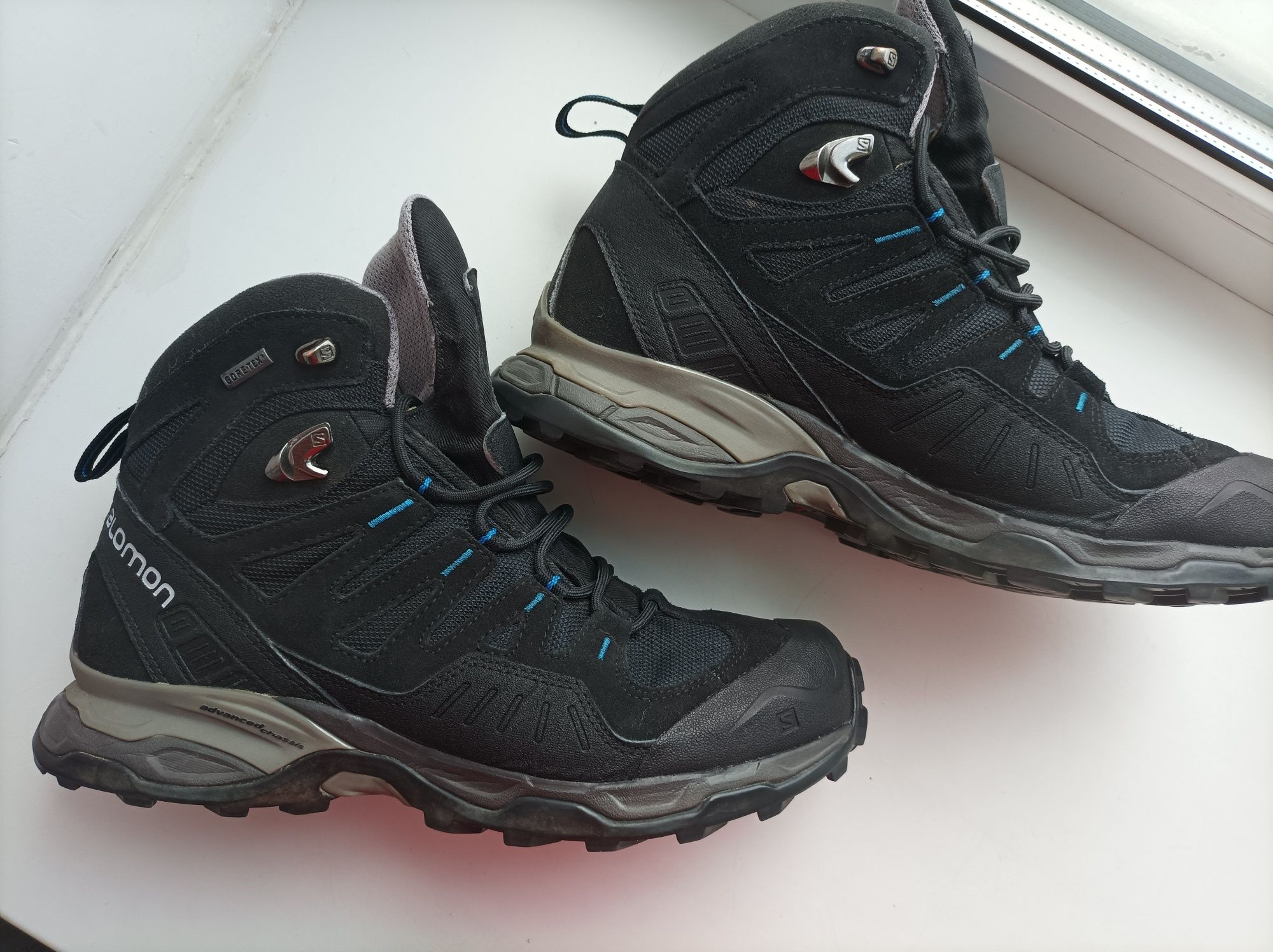 Зимние ботинки salomon 42; 26,5.
