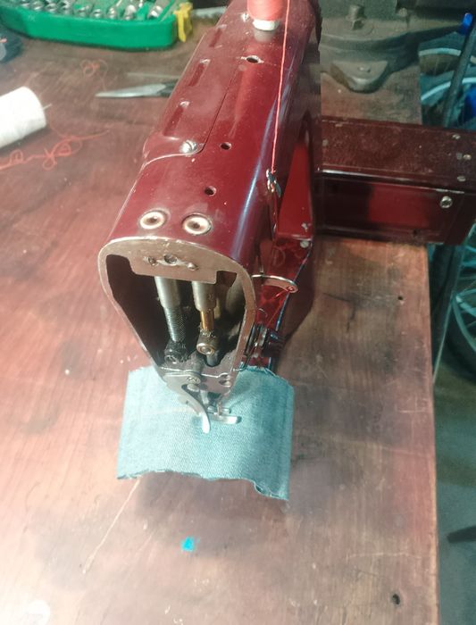 Продам німецьку швейну машину