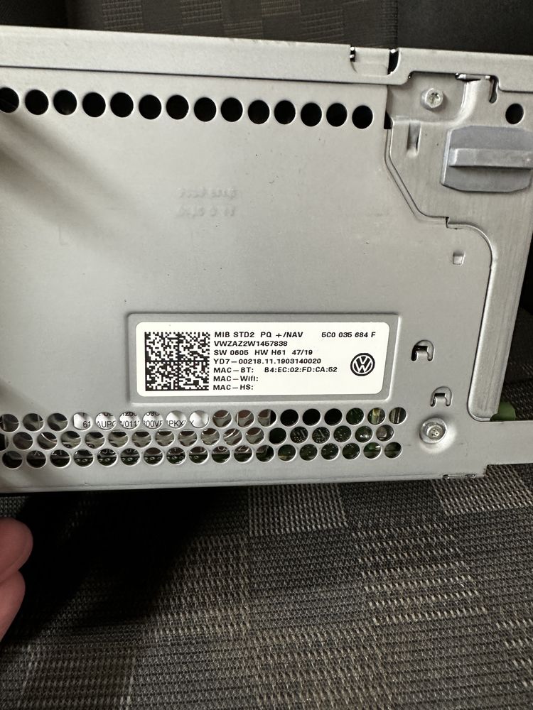 Магнітола 5c0035684f vw pasat b9 cc jetta мультимедіа dicover media