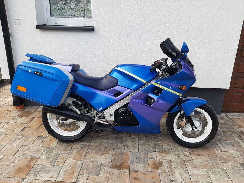 Honda vfr 750 rok 1989 przebieg 65tys km