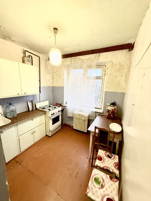 Район Новомиколаївка.Поруч 25-ї школи