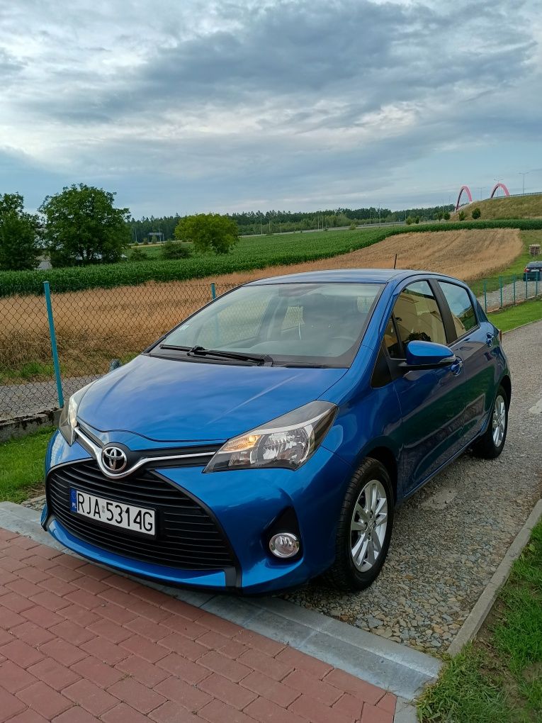 Toyota Yaris LIFT 2015R