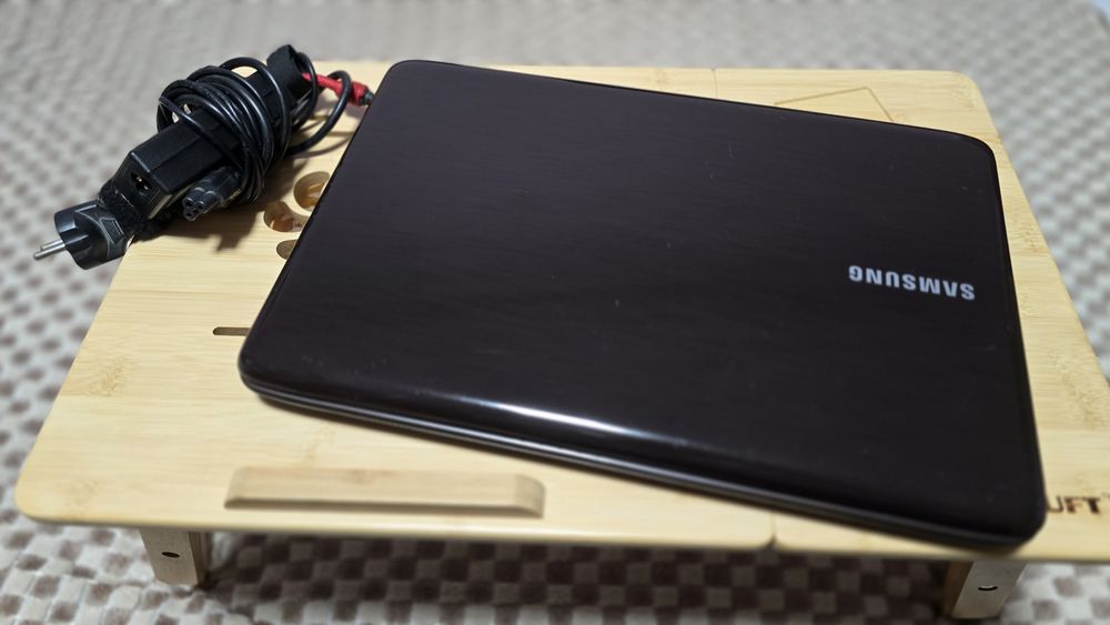 Samsung R538 (NP-R538-DS04UA)