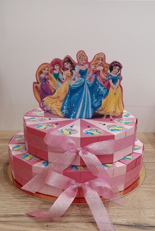 Tort urodzinowy z papieru kartonu do przedszkola na słodycze