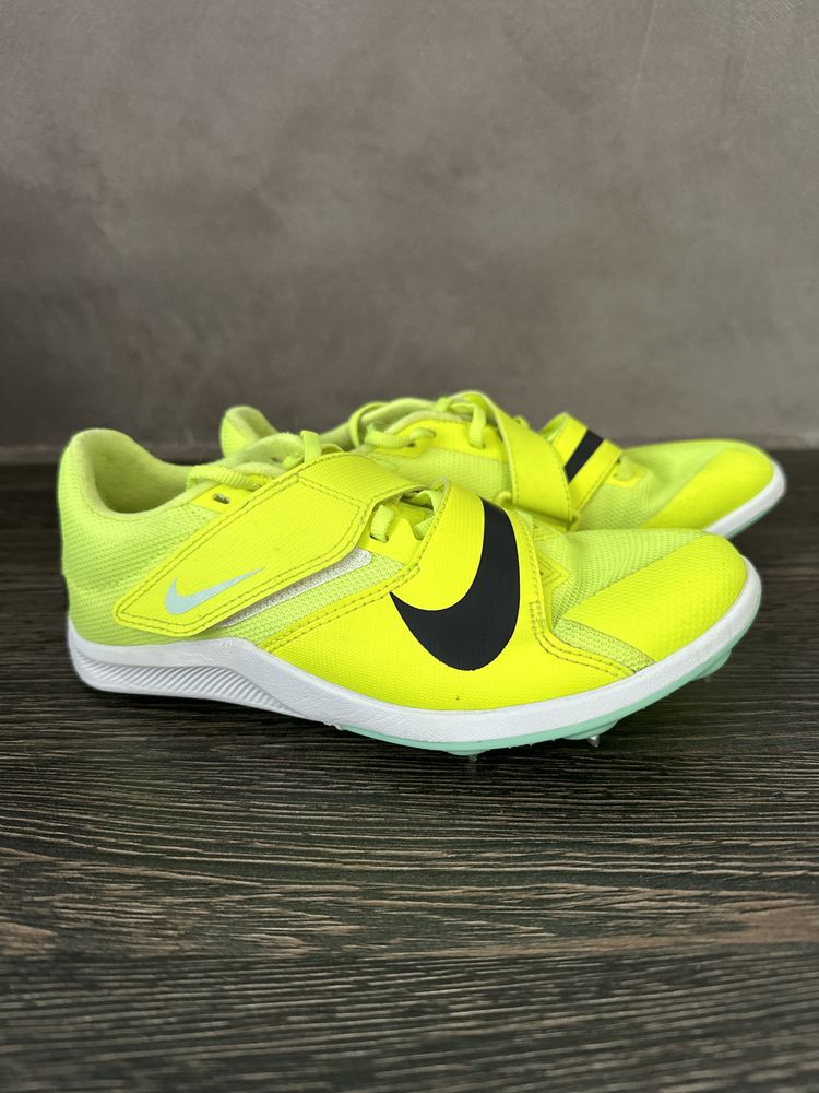 Шиповки для бігу, стрибків Nike Rival Jump