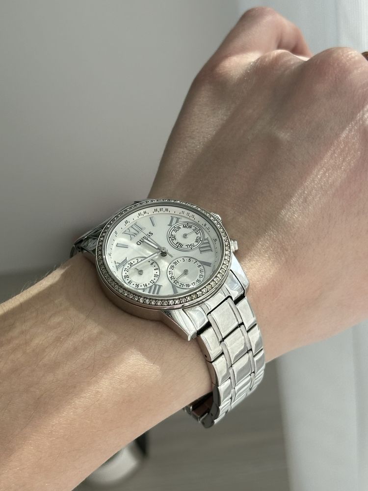 Годинник Guess (water resistant )