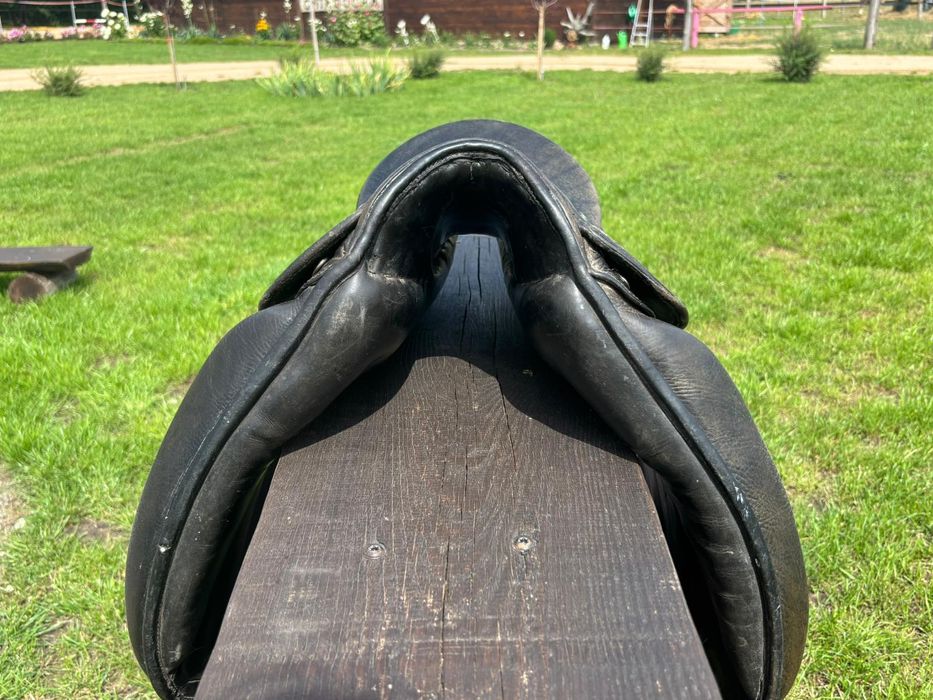 Siodło ujeżdżeniowe Stübben