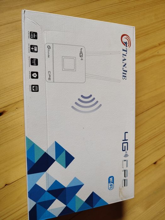 WI-fi   Ройтер 4G CPE903