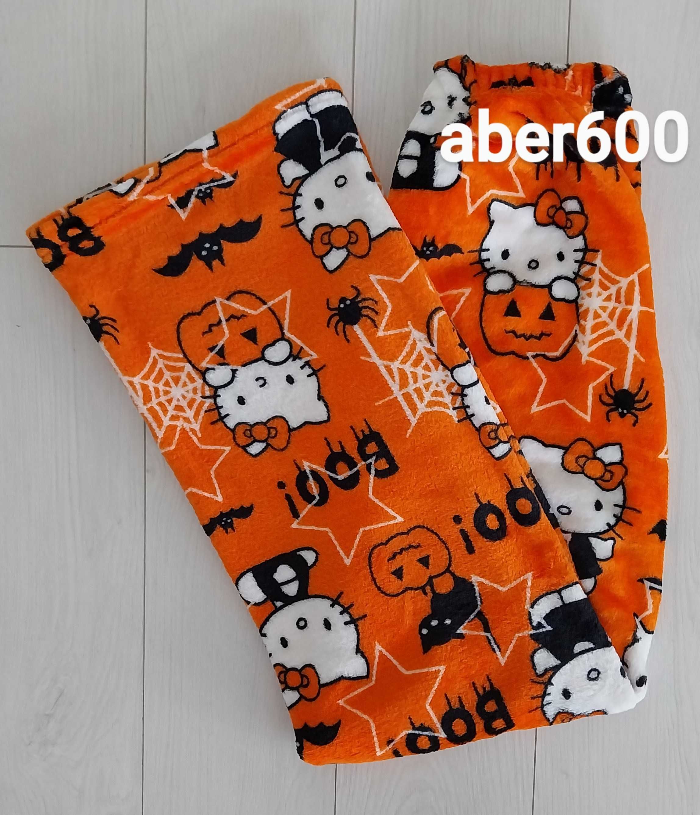 Spodnie Hello Kitty Halloween ~ Pluszowe ~ Idealne na Prezent ~ L/XL