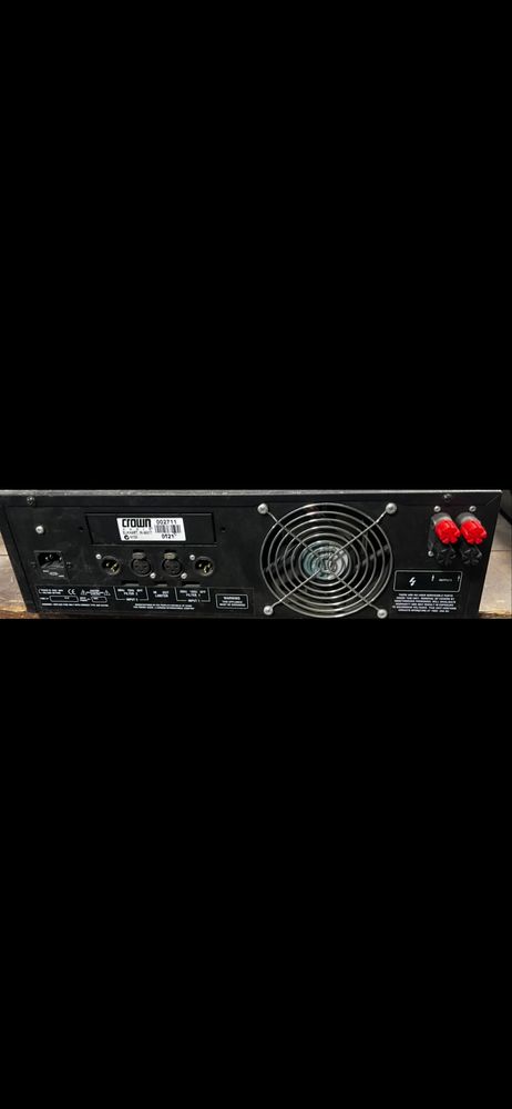 Wzmacniacz mocy Crown XLS 202