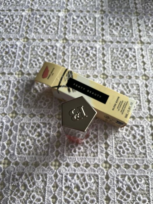 Blyszczyk fenty beauty