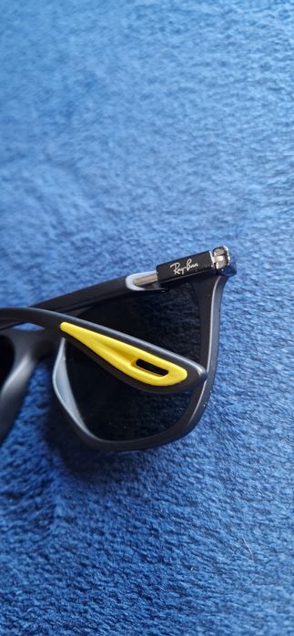 Okulary Przeciwsłoneczne Ray-Ban Ferrari Edycja Specjalna Klasyka