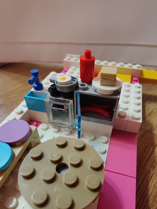 LEGO Конструктор Lego Friends Автобус для друзів Lego 41395