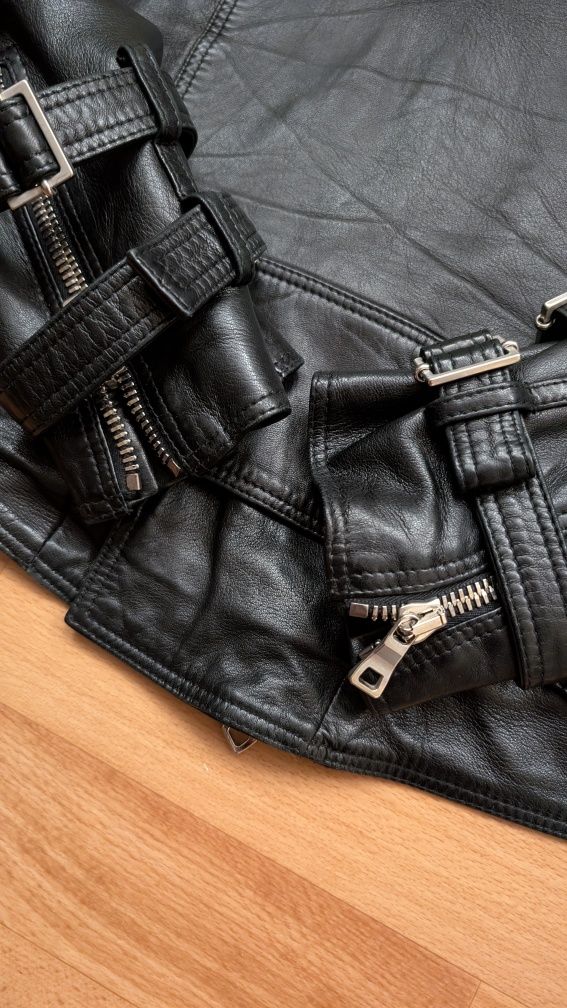 Шкіряна куртка люксового бренду Balmain роз.48 s-m оригінал