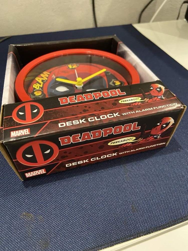 Zegarek budzik Deadpool