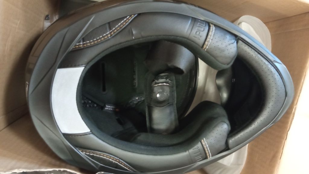 Kask integralny Harley-Davidson, roz M, z blendą.