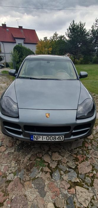 Porsche Cayenne 340km stan bdb