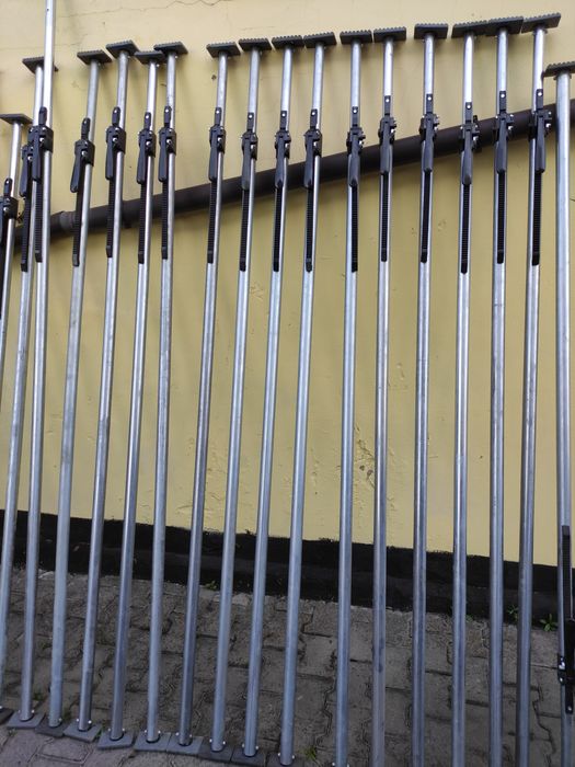 Drążki rozporowe do zabezpieczenia ładunków.