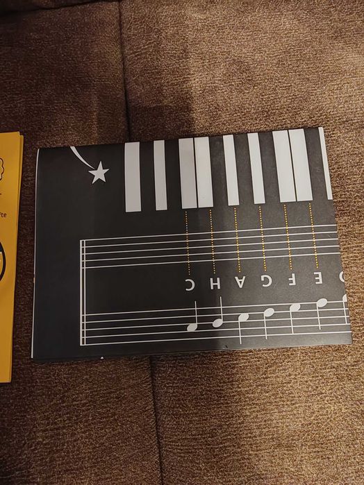 Синтезатор Casio CTK-530 c подставкой