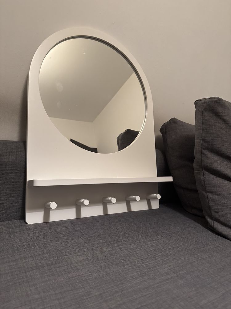 Lustro Ikea Saltrod z haczykami