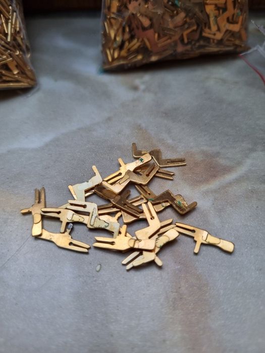 Штырьки шр,новые,жир.