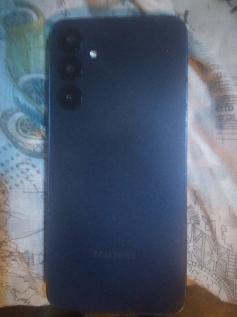 Новий телефон Samsung A16 (коробка,документи,шнур)