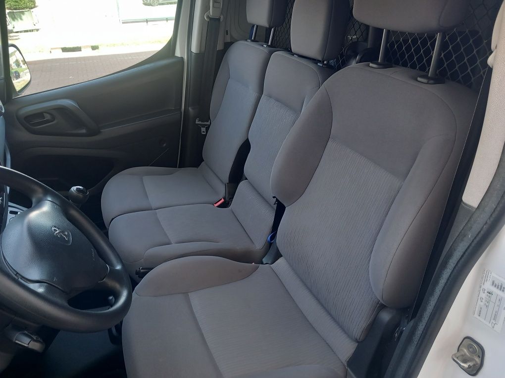 Peugeot partner 3 lugares apenas 167.00km