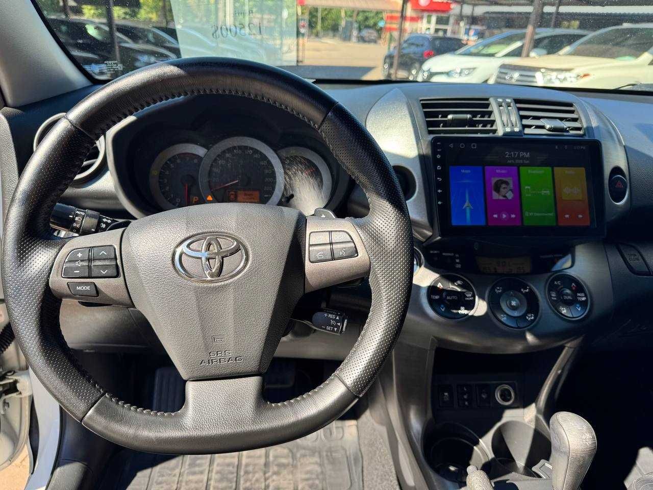Toyota Rav 4 2010p
