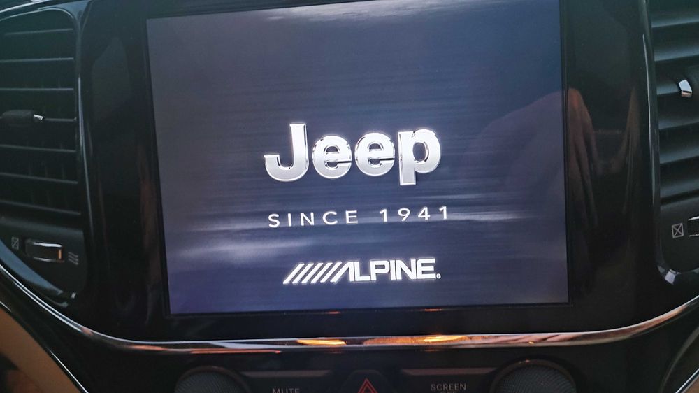 Jeep Dodge kodowanie lamp i konwersja radia USA EU