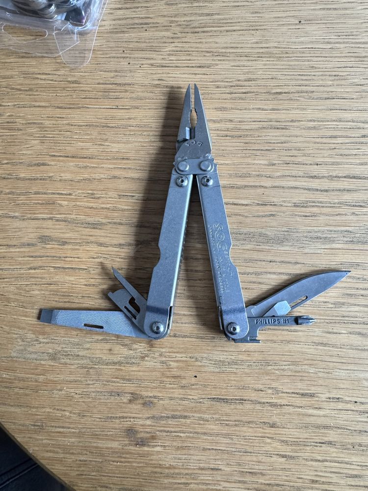 Narzedzie multitool Sog