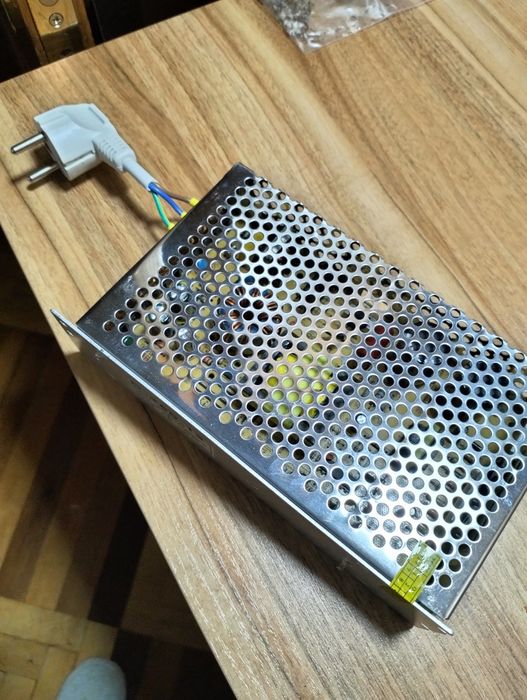 Блок питания на 12V 20А