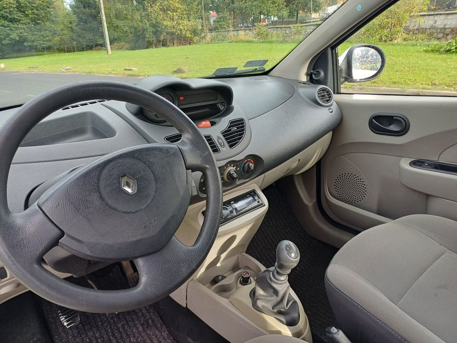 Renault Twingo 1.1cm benz 2008r super stan sprawna klima