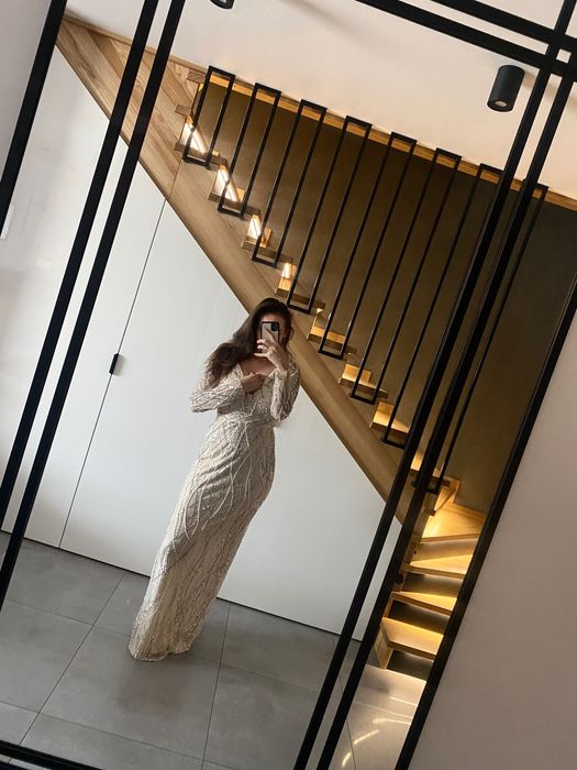 Bogato zdobiona suknia balowa beauut XS