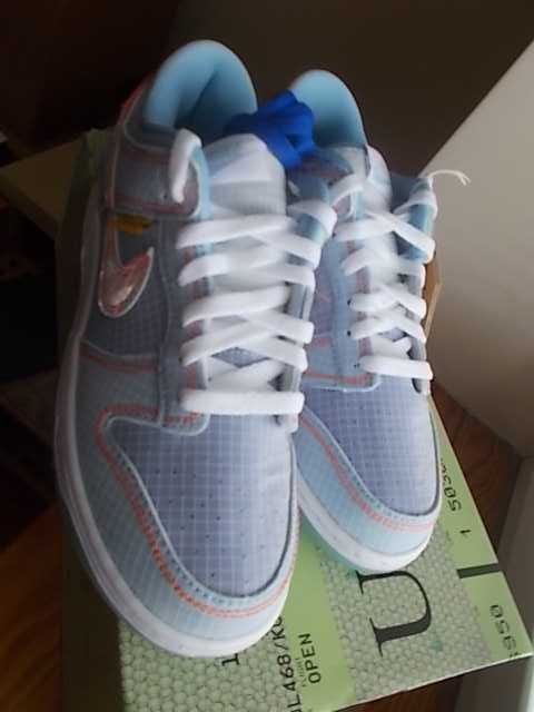 (r. 42 - 26,5 cm) Nike Dunk Low Union Passport Pack Argon DJ9649,-400