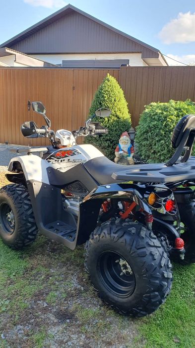 Продам квадроцикл на повному бойовому ходу