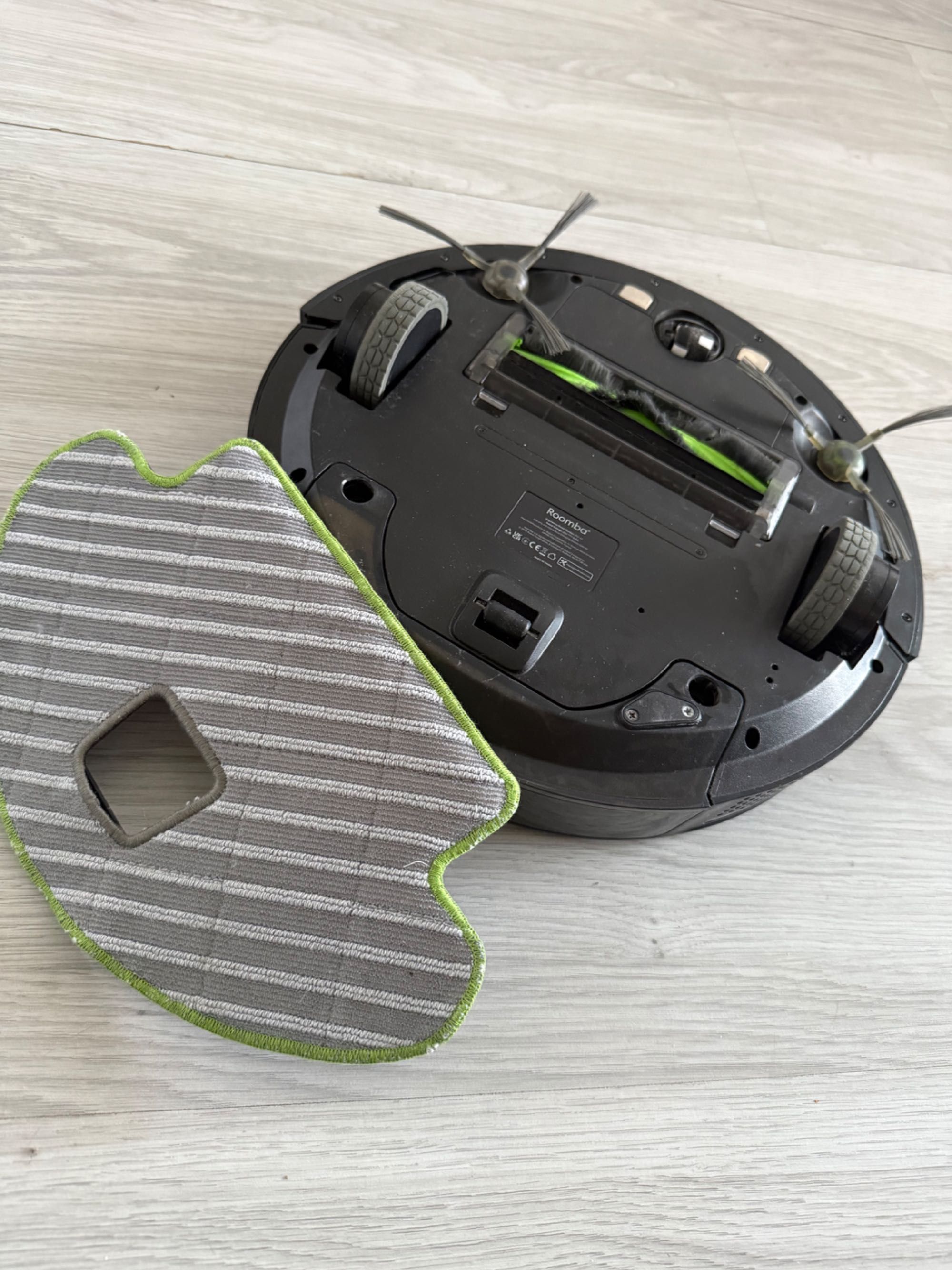 IRobot Roomba RVF