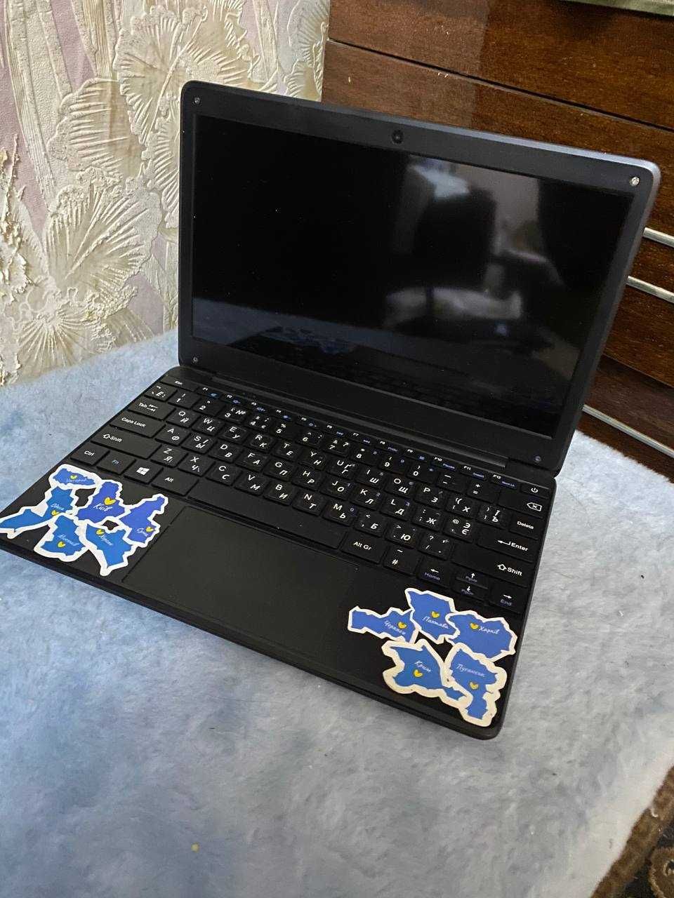 Ноутбук GeoBook 1E
