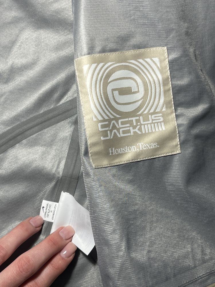 Куртка чоловіча Nike X Travis Scott Nrg Bh Jacket Beige DM1275-250
